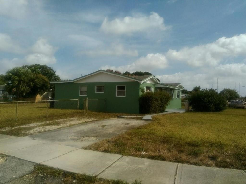 Miami Gardens photo 1