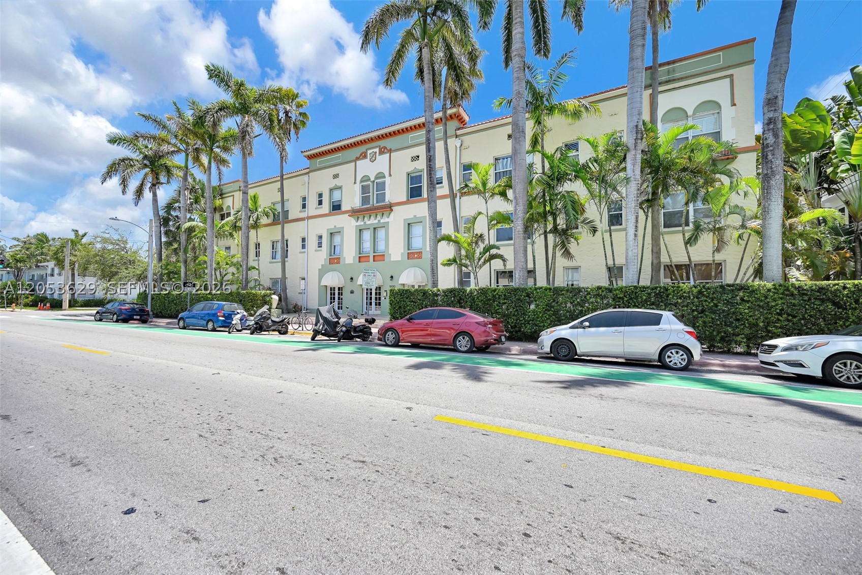 Miami Beach photo 2