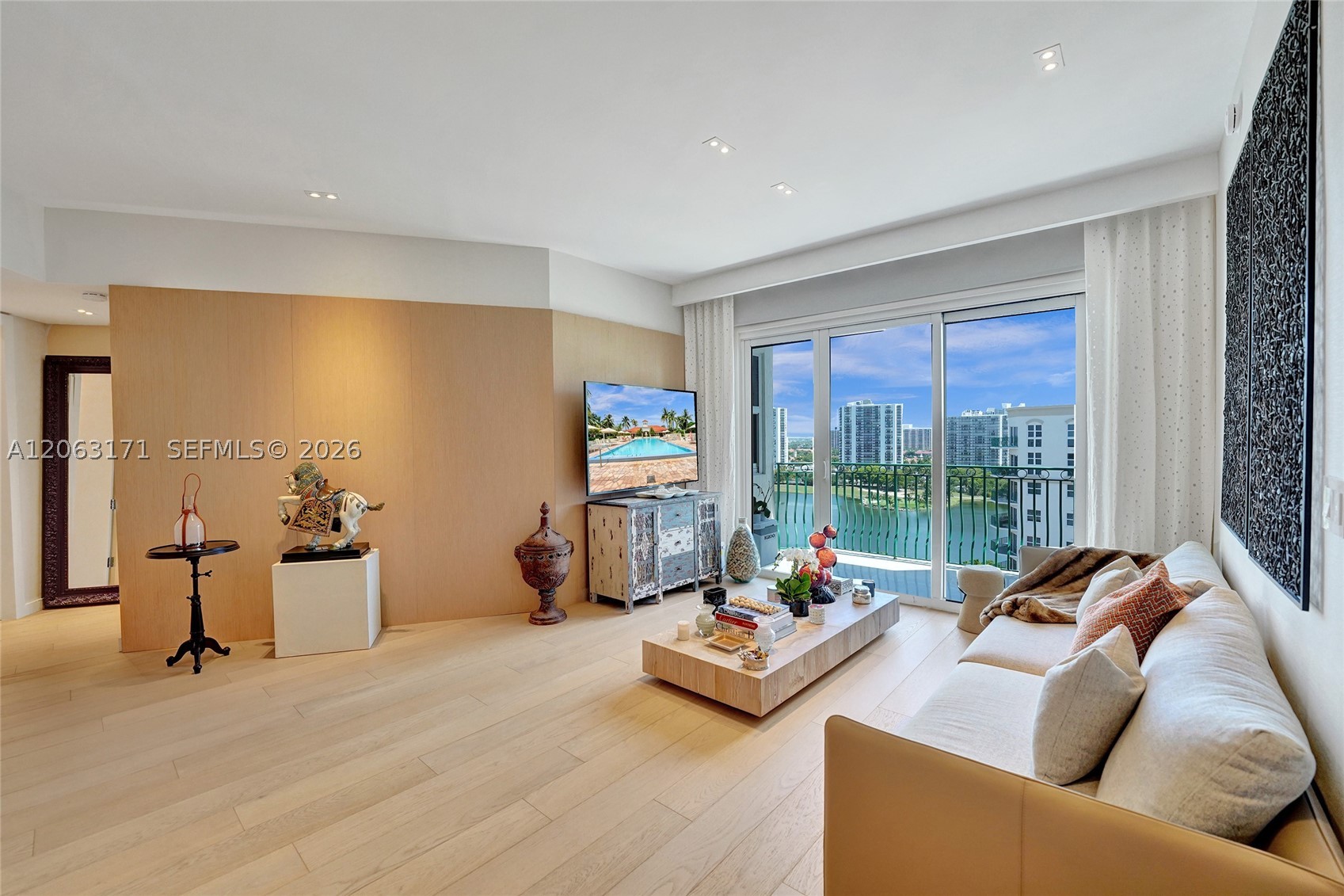 Aventura photo 4