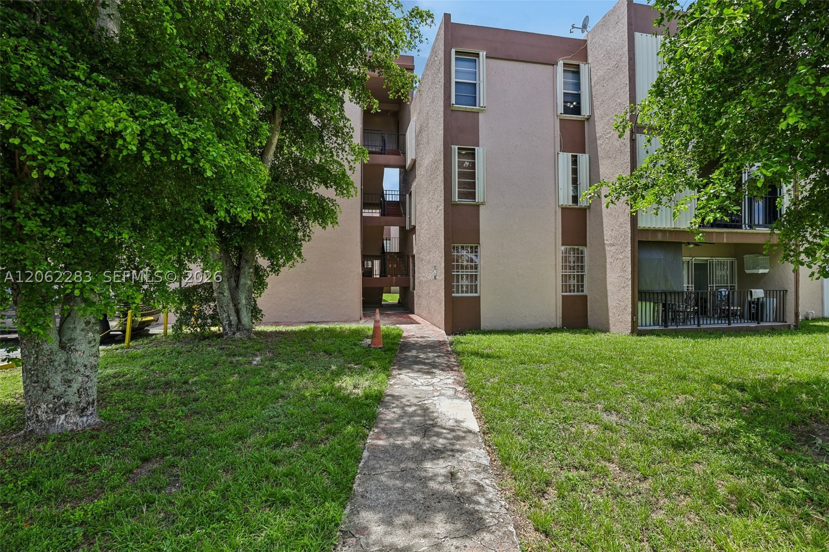Hialeah photo 5