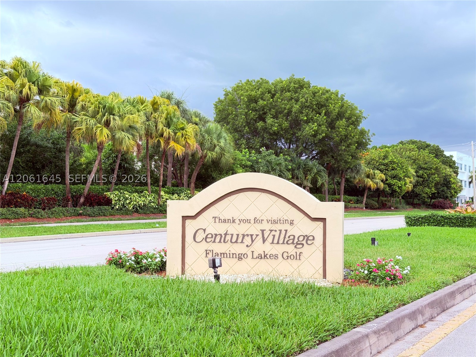 Pembroke Pines photo 2