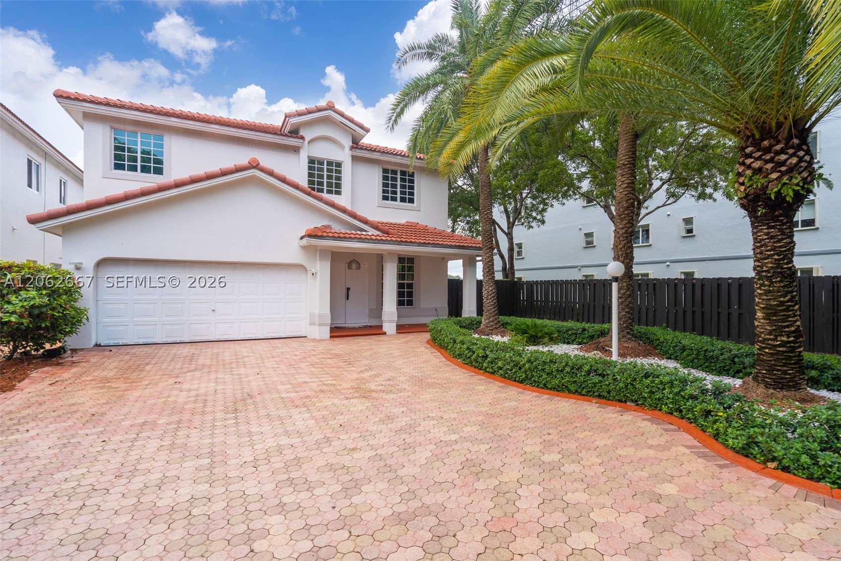 Doral photo 2