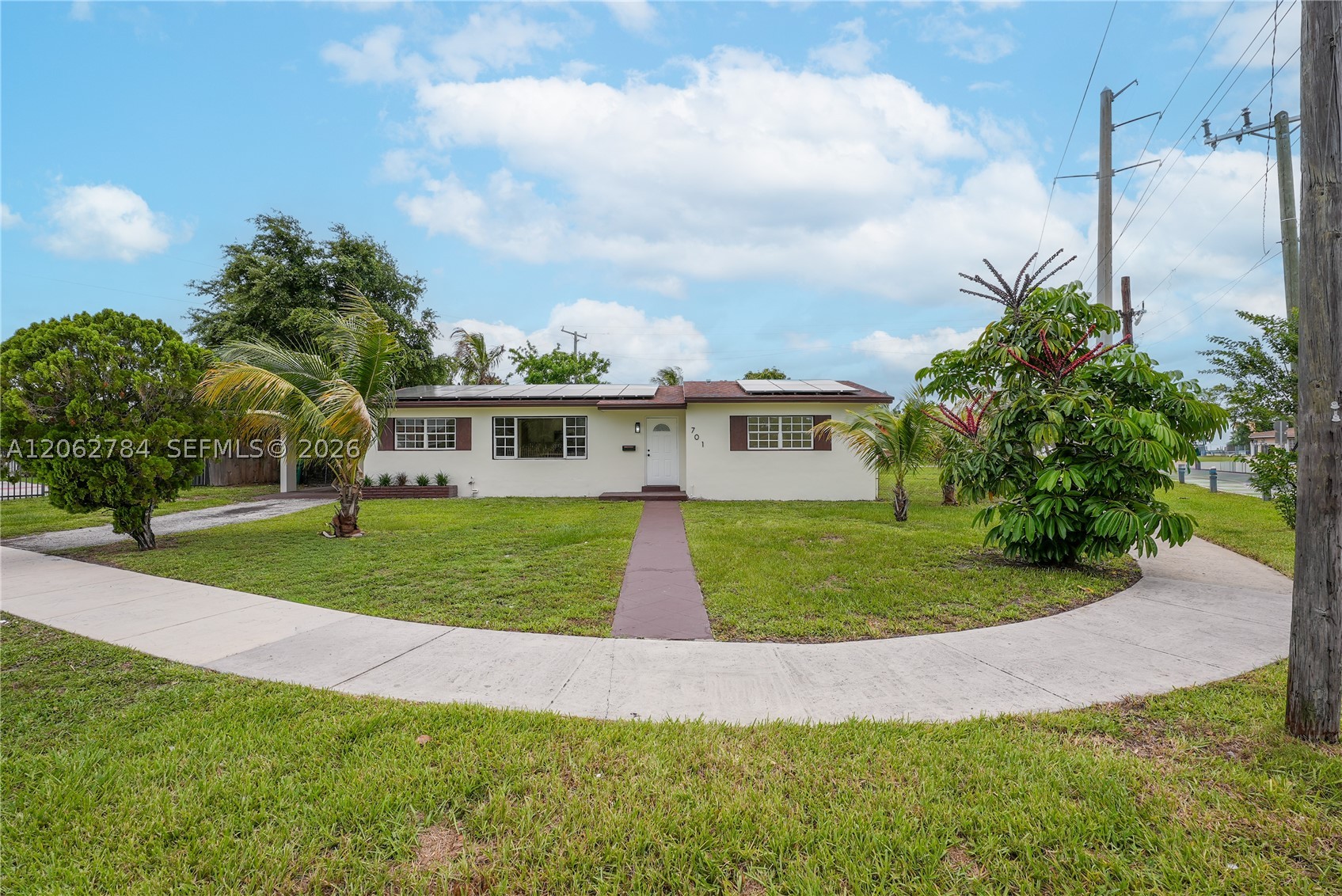 Miami Gardens photo 1