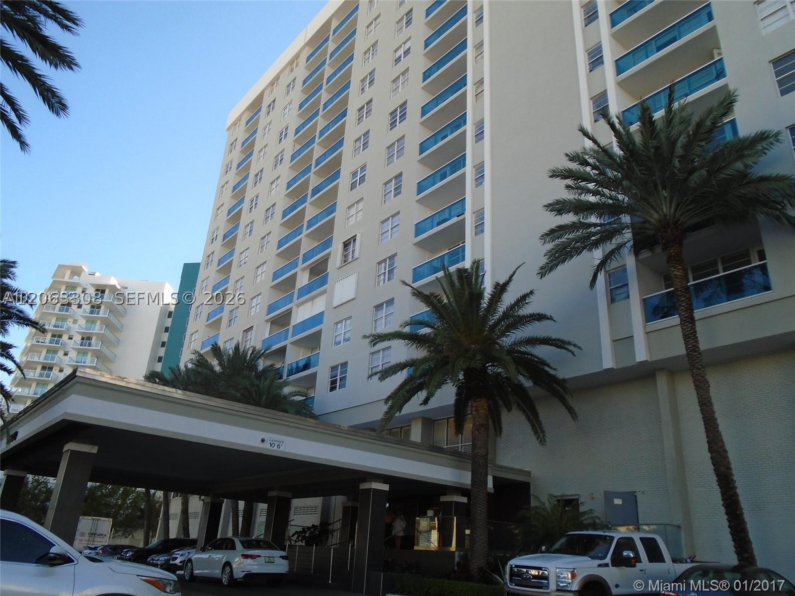 Miami Beach photo 1