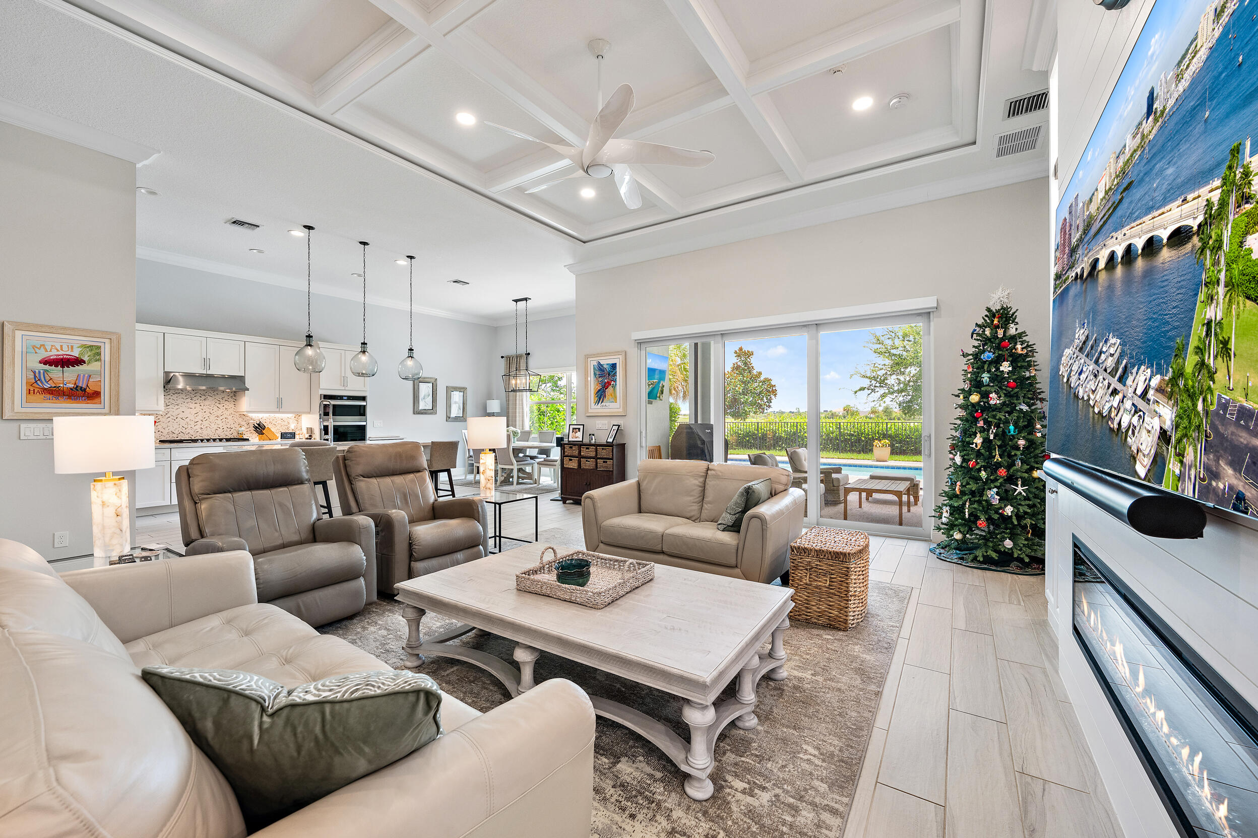 Palm Beach Gardens photo 3