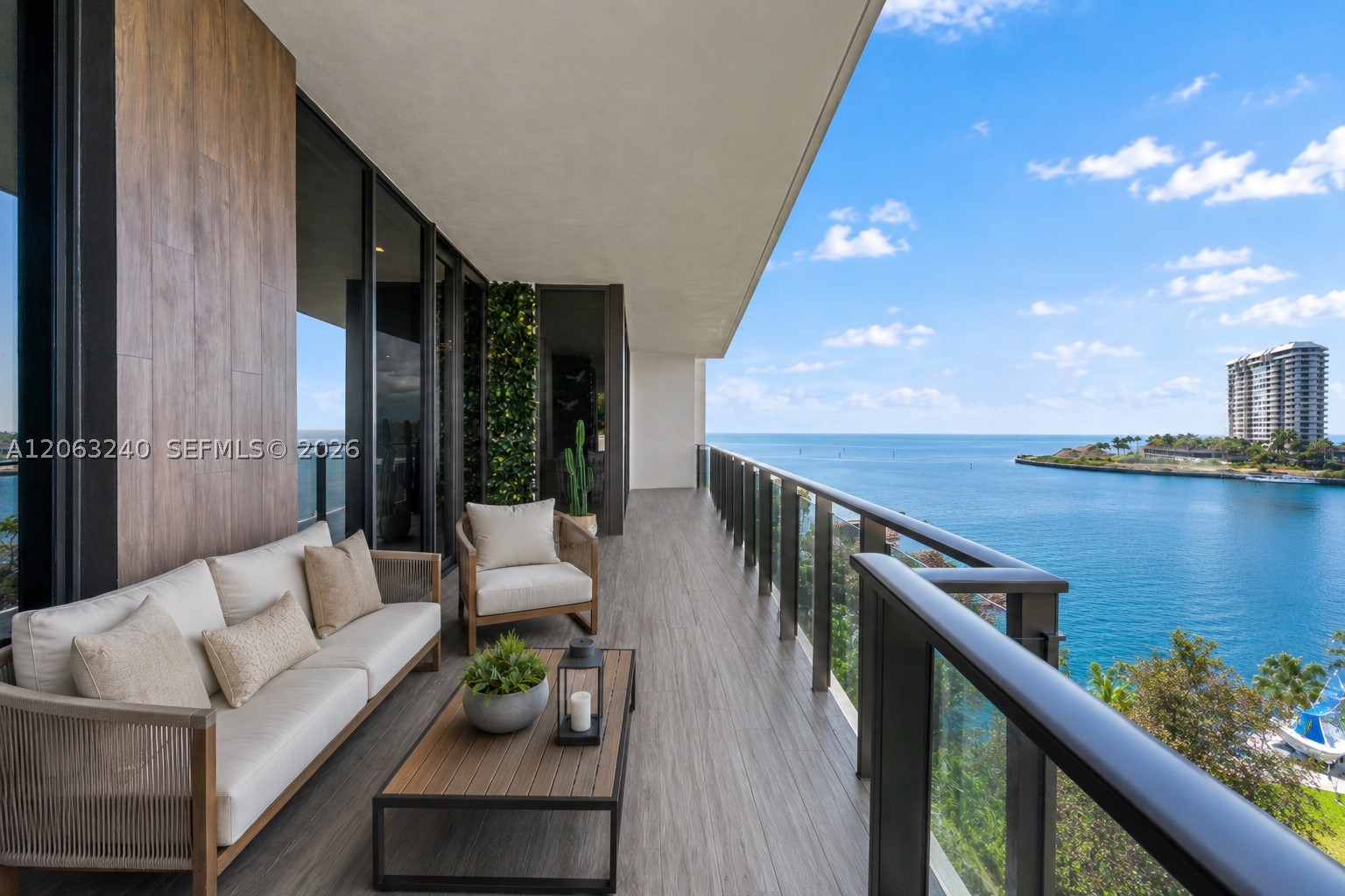 Miami photo 1