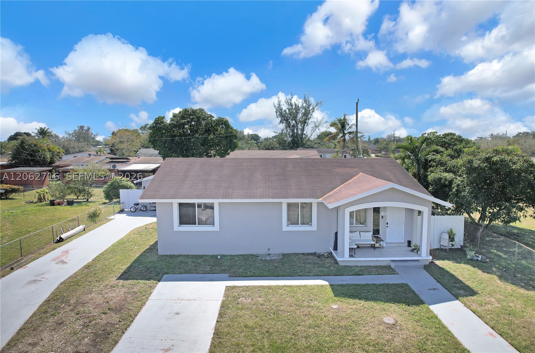 Miami Gardens photo 2