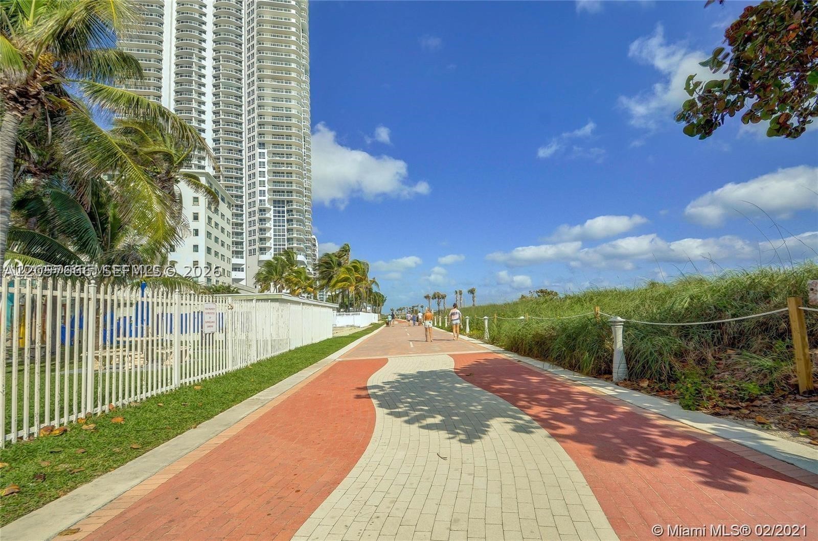 Miami Beach photo 4
