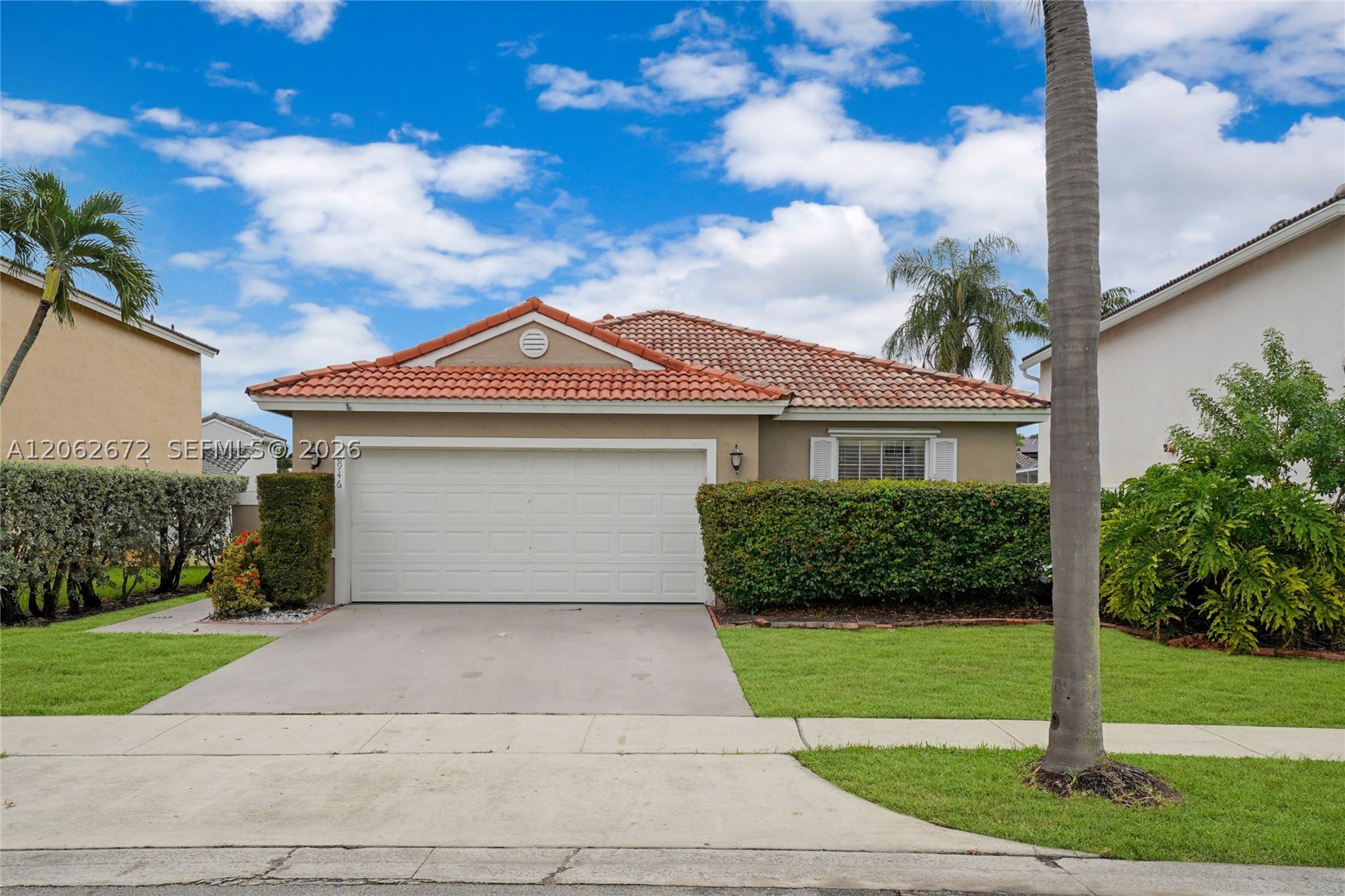 Pembroke Pines photo 2