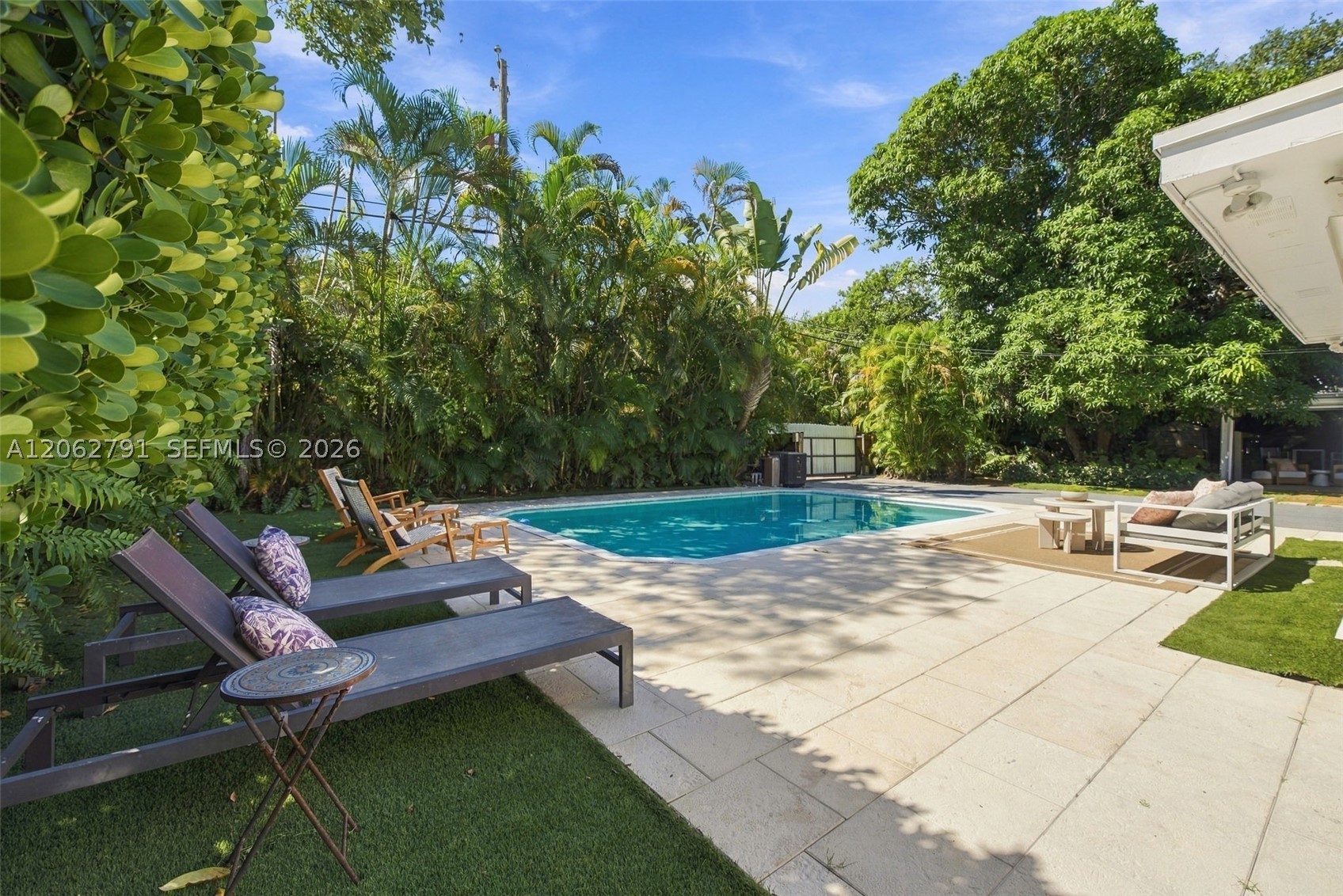 Miami Shores photo 4