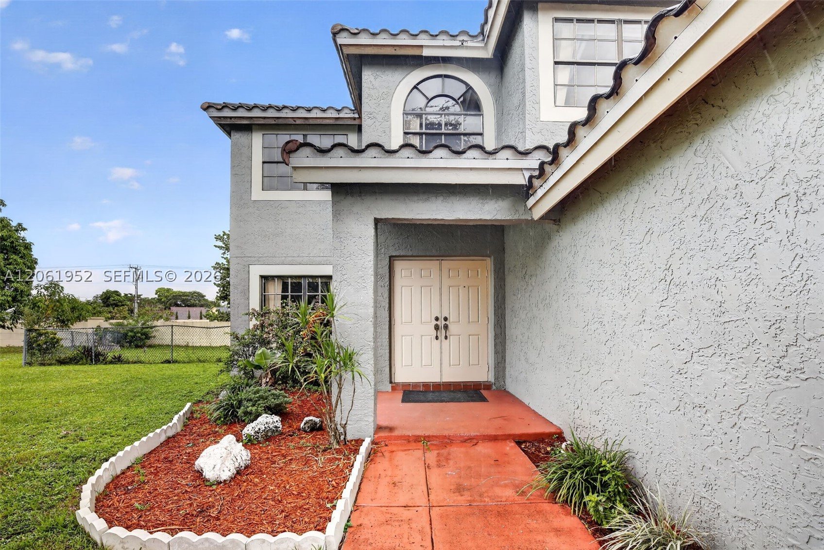 Pembroke Pines photo 3