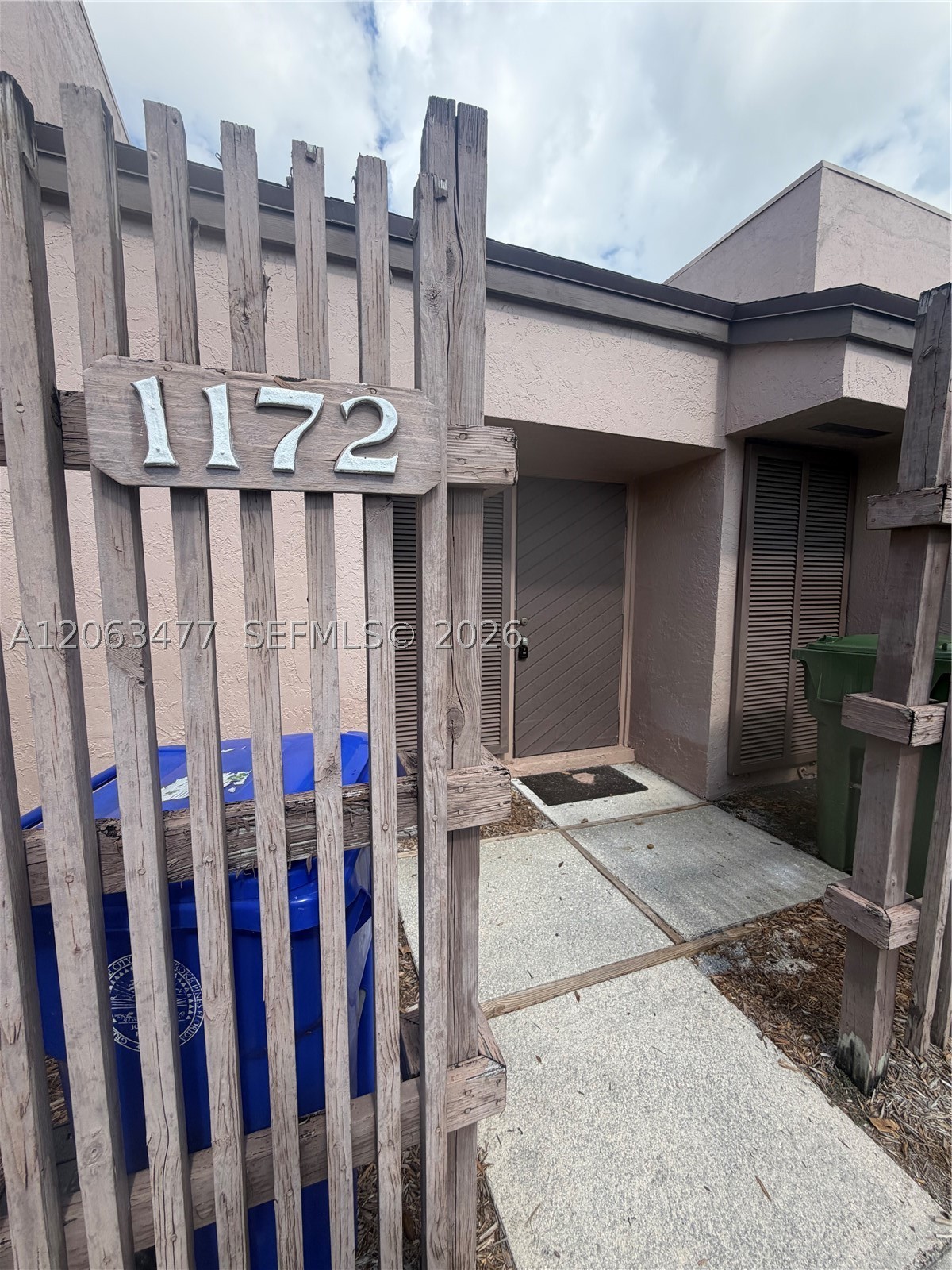 Pembroke Pines photo 1