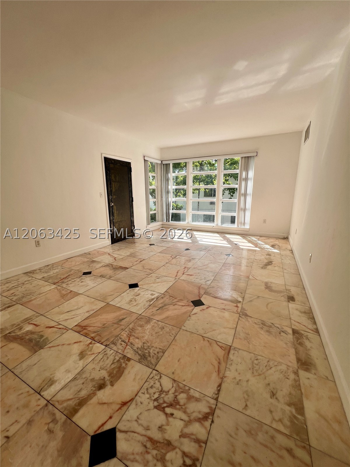 Bay Harbor Islands photo 3