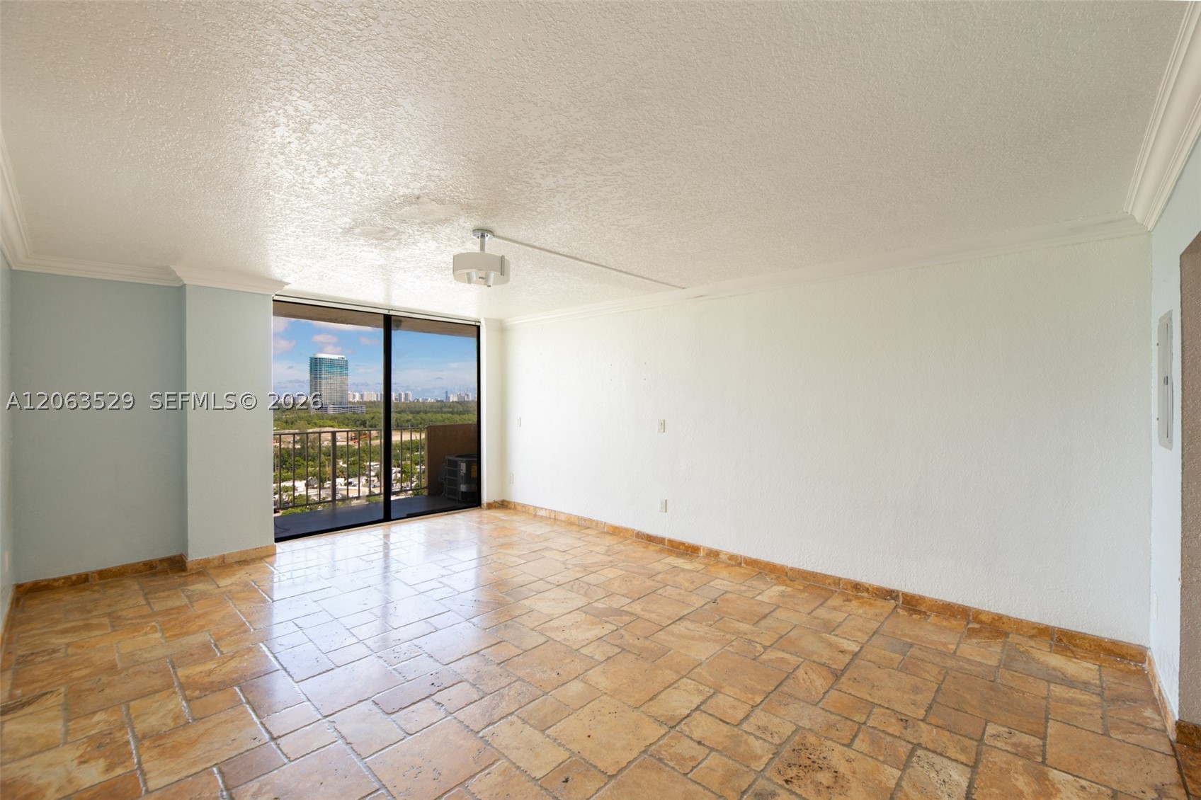 North Miami photo 1