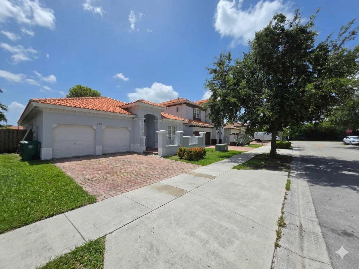 Miami photo 1