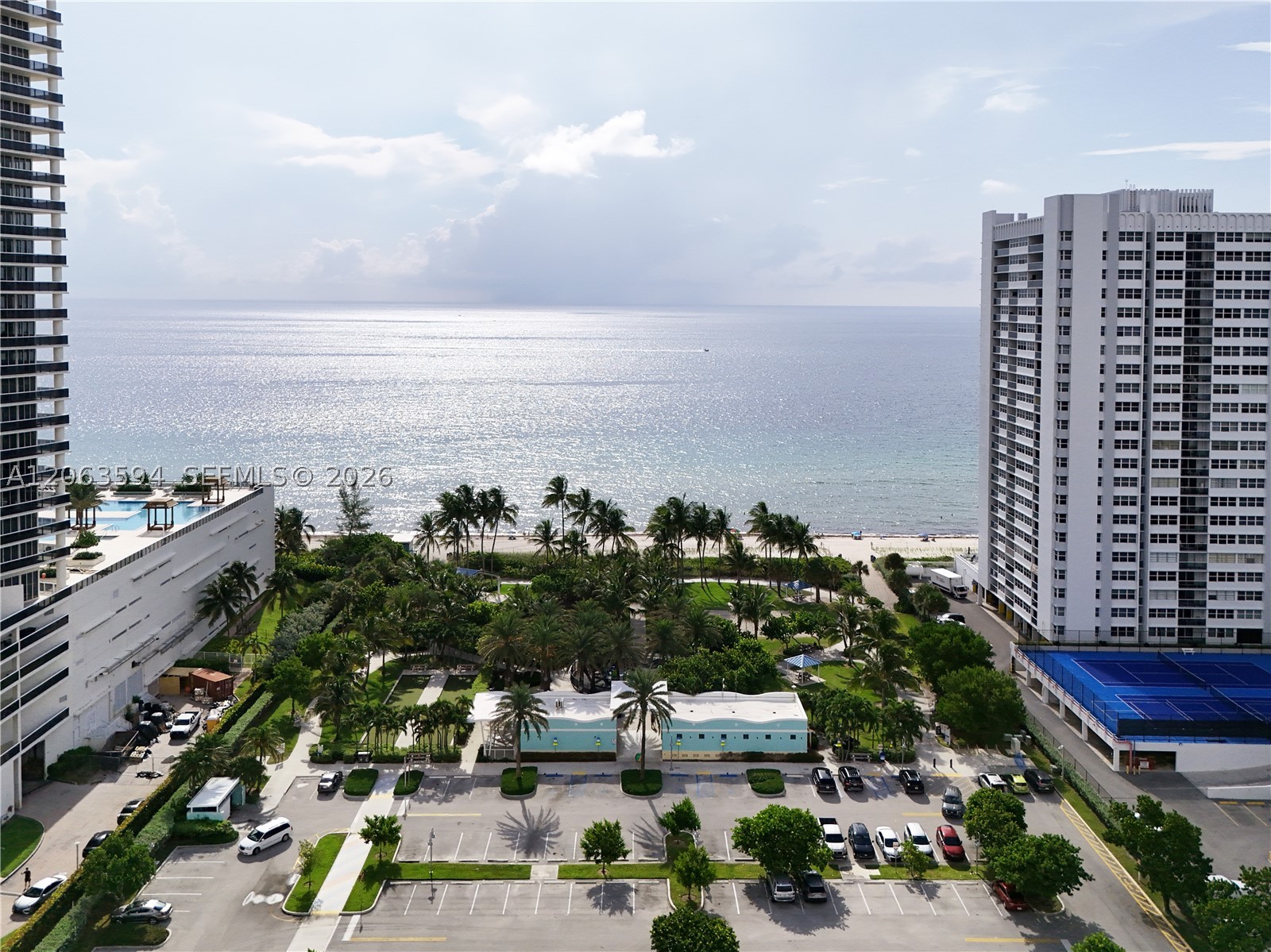 Hallandale Beach photo 2