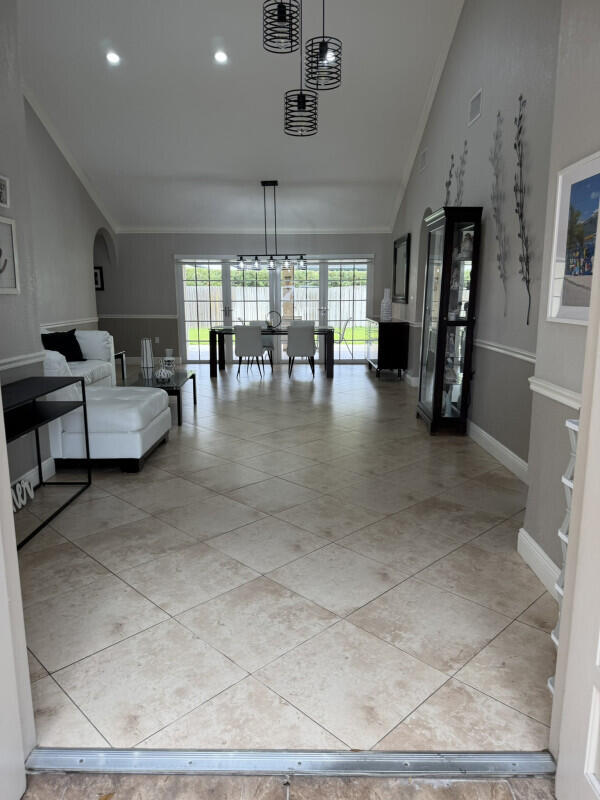Hialeah photo 4