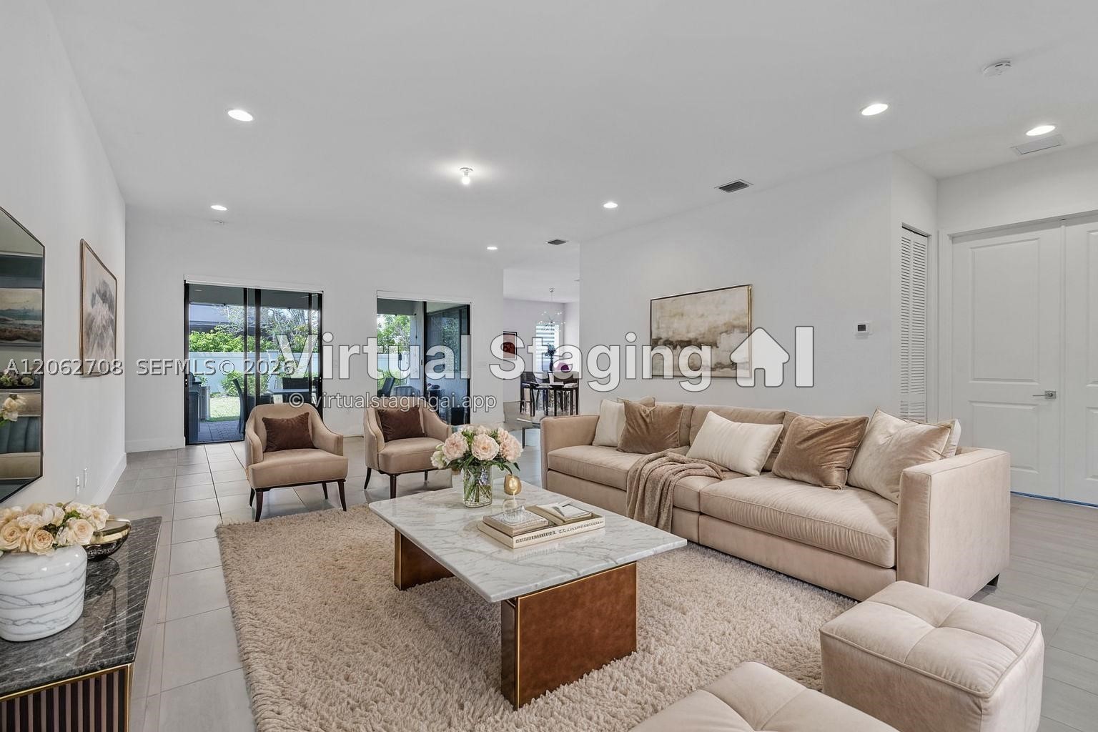 Miramar photo 4