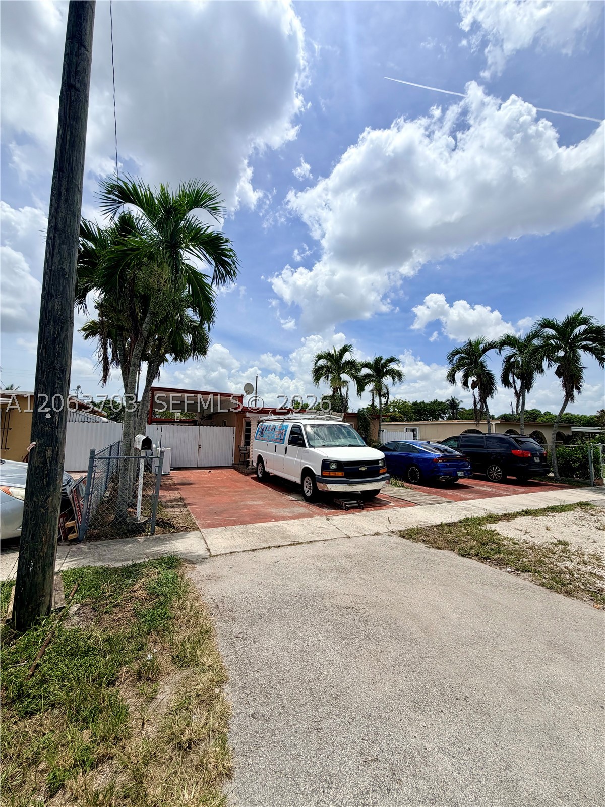 Hialeah photo 5
