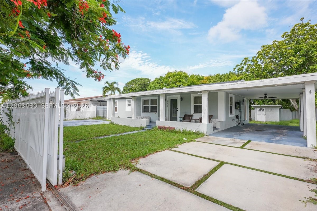 Miami Gardens photo 1