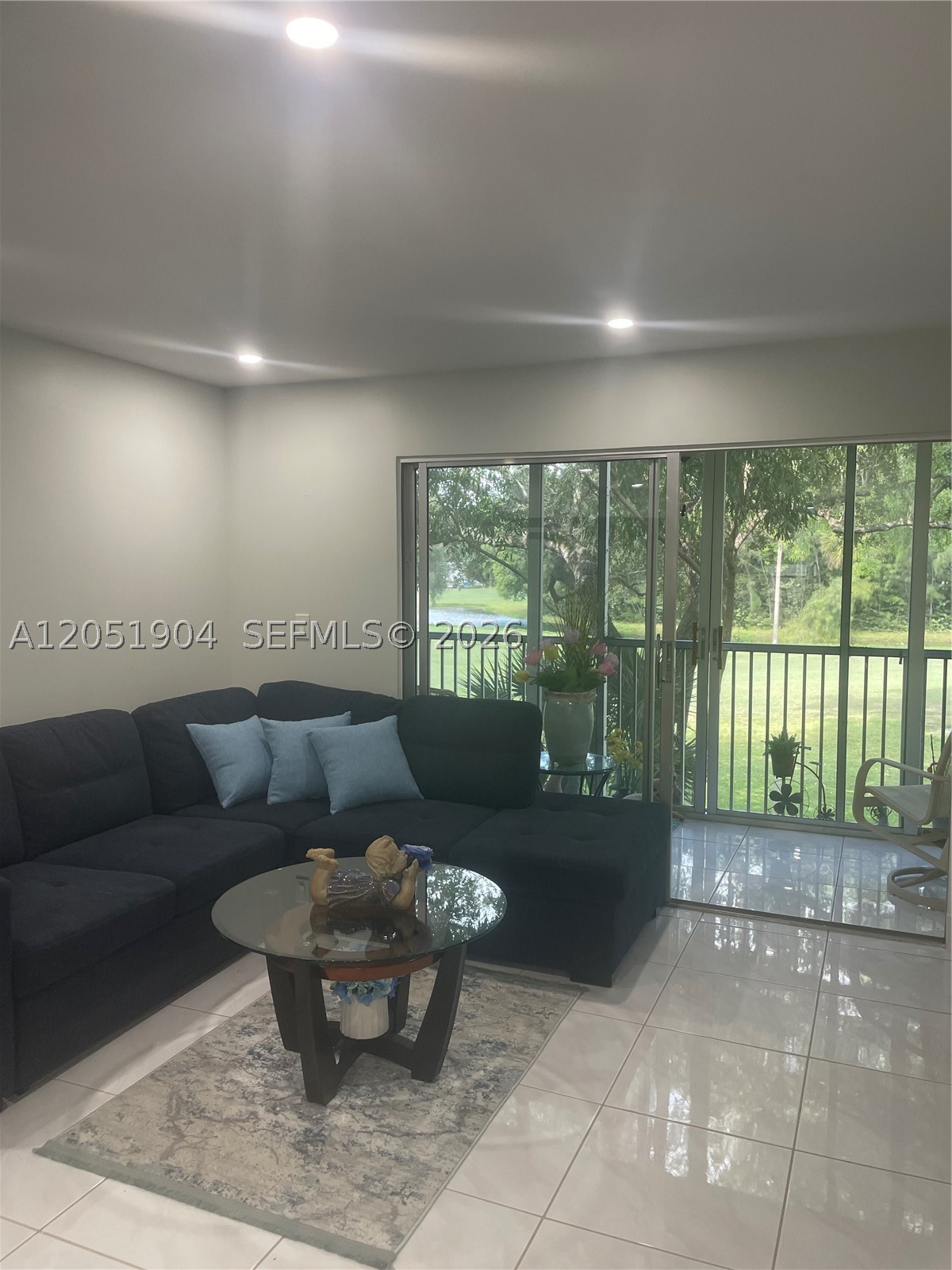 Pembroke Pines photo 3