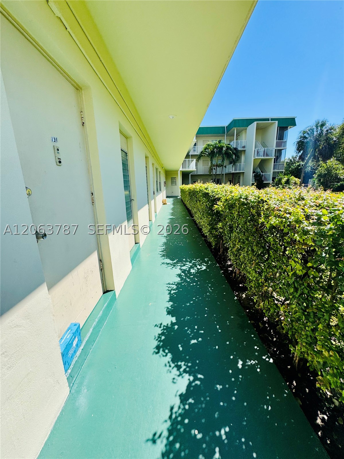 Hallandale Beach photo 1