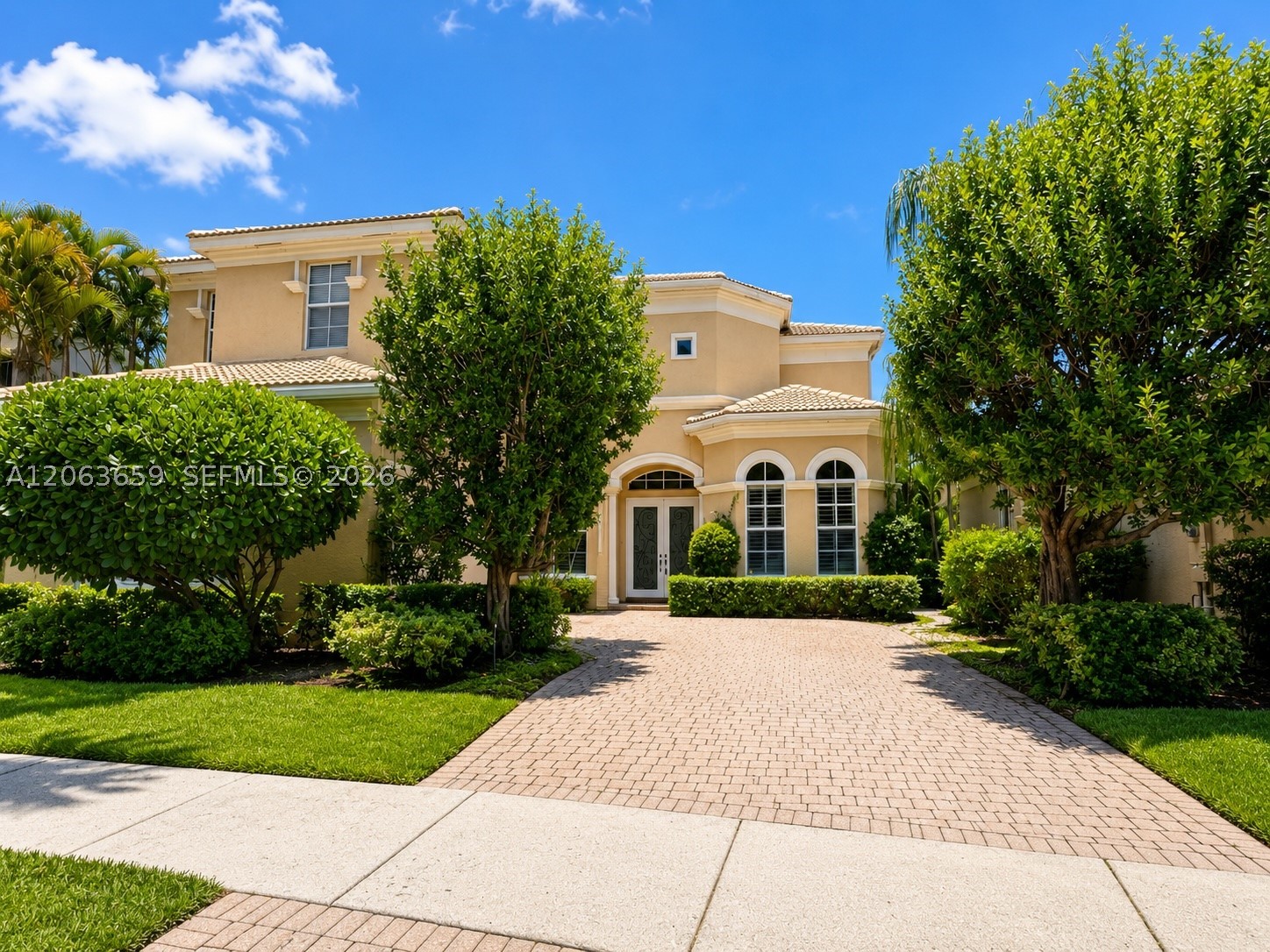 Palm Beach Gardens photo 2