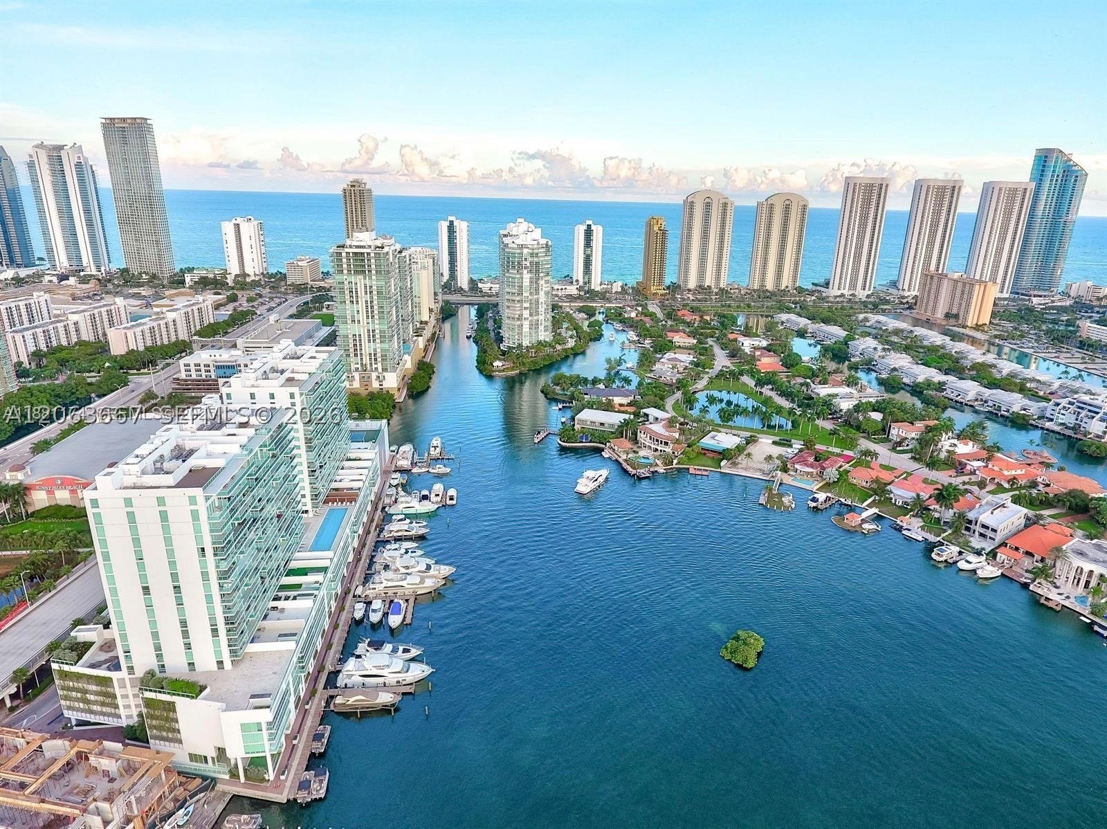 Sunny Isles Beach photo 1