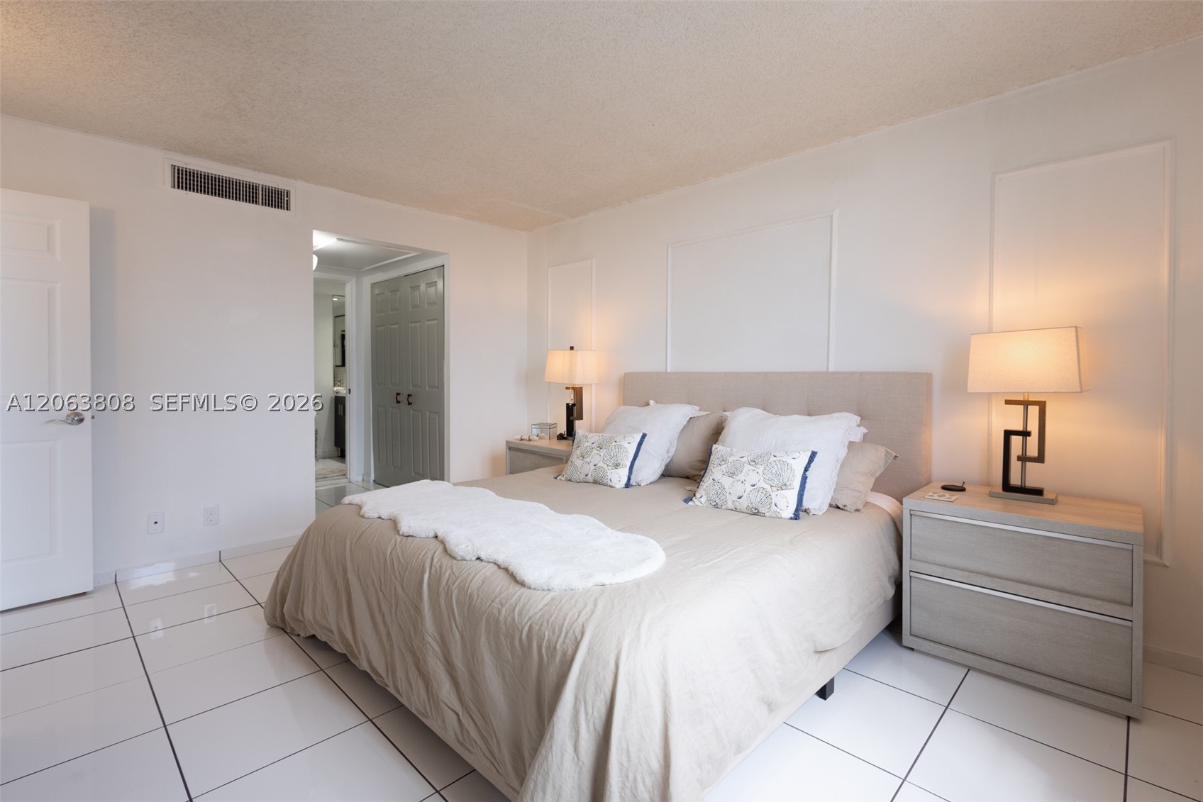 Miami Beach photo 5