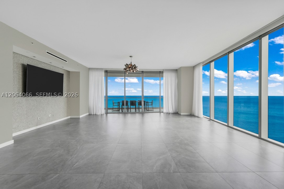 Sunny Isles Beach photo 3