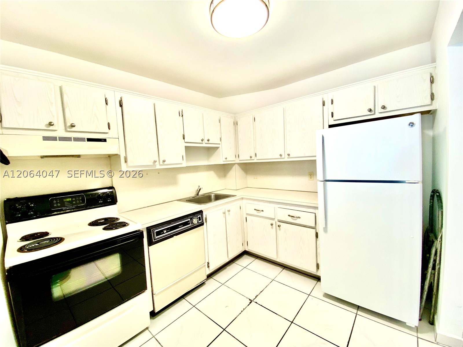 North Miami Beach photo 4