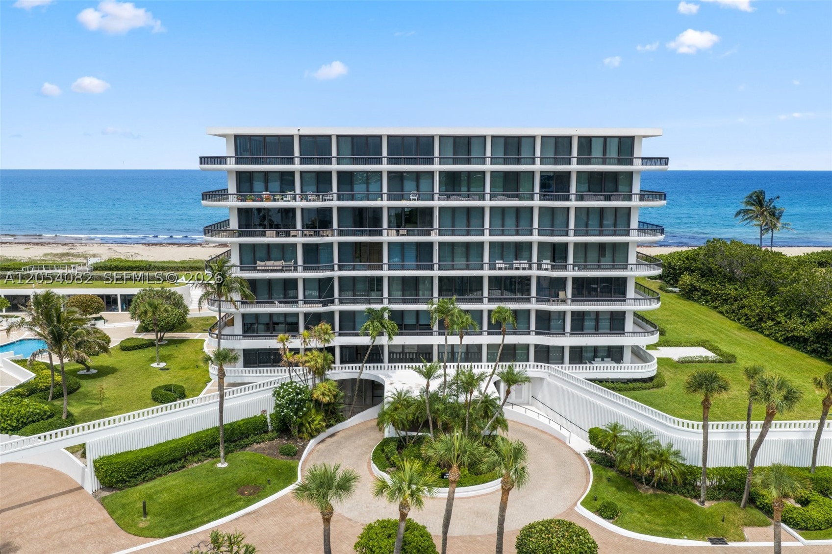 Palm Beach photo 3