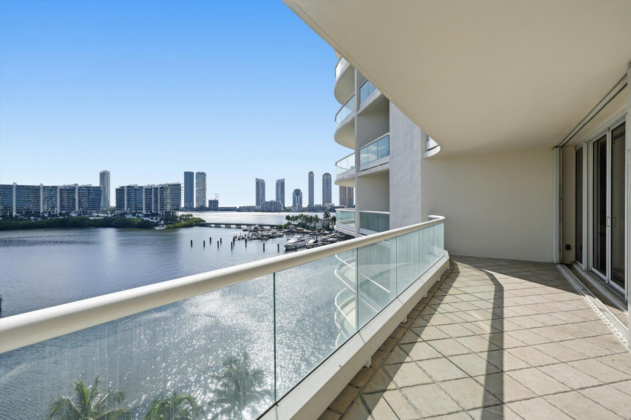 Aventura photo 4