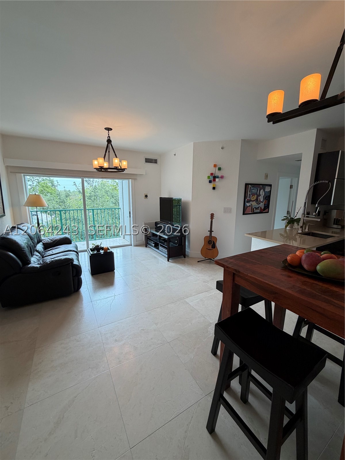 South Miami photo 4