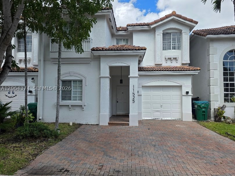 Doral photo 2