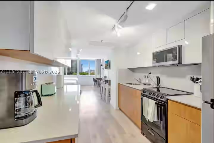 Sunny Isles Beach photo 4