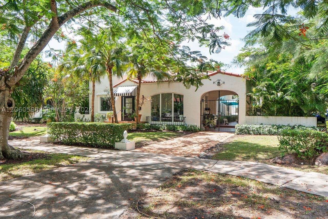 Coral Gables photo 2