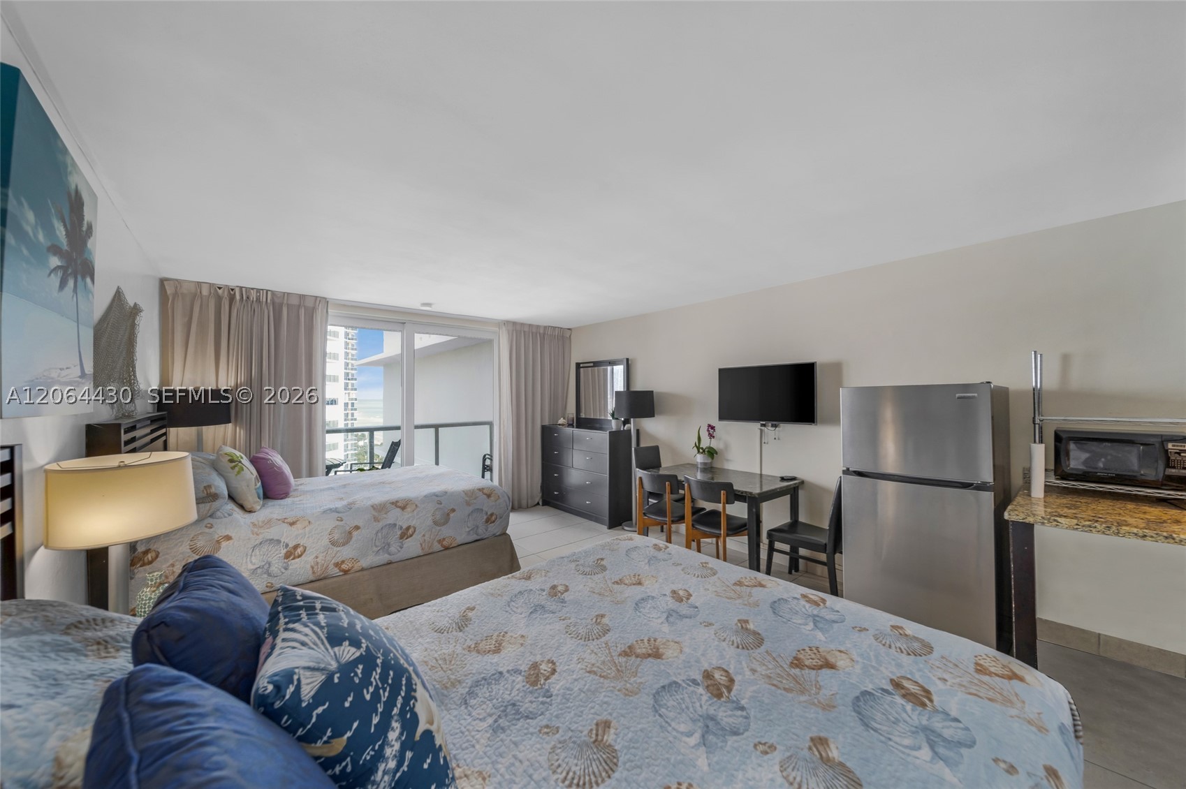 Sunny Isles Beach photo 1