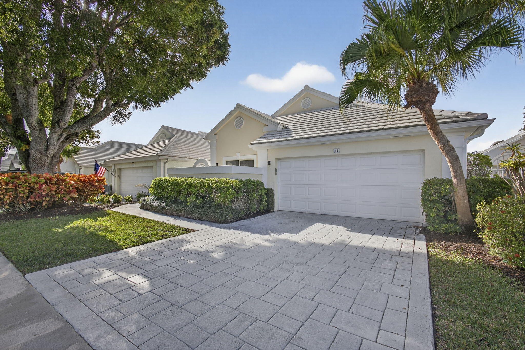 Palm Beach Gardens photo 3