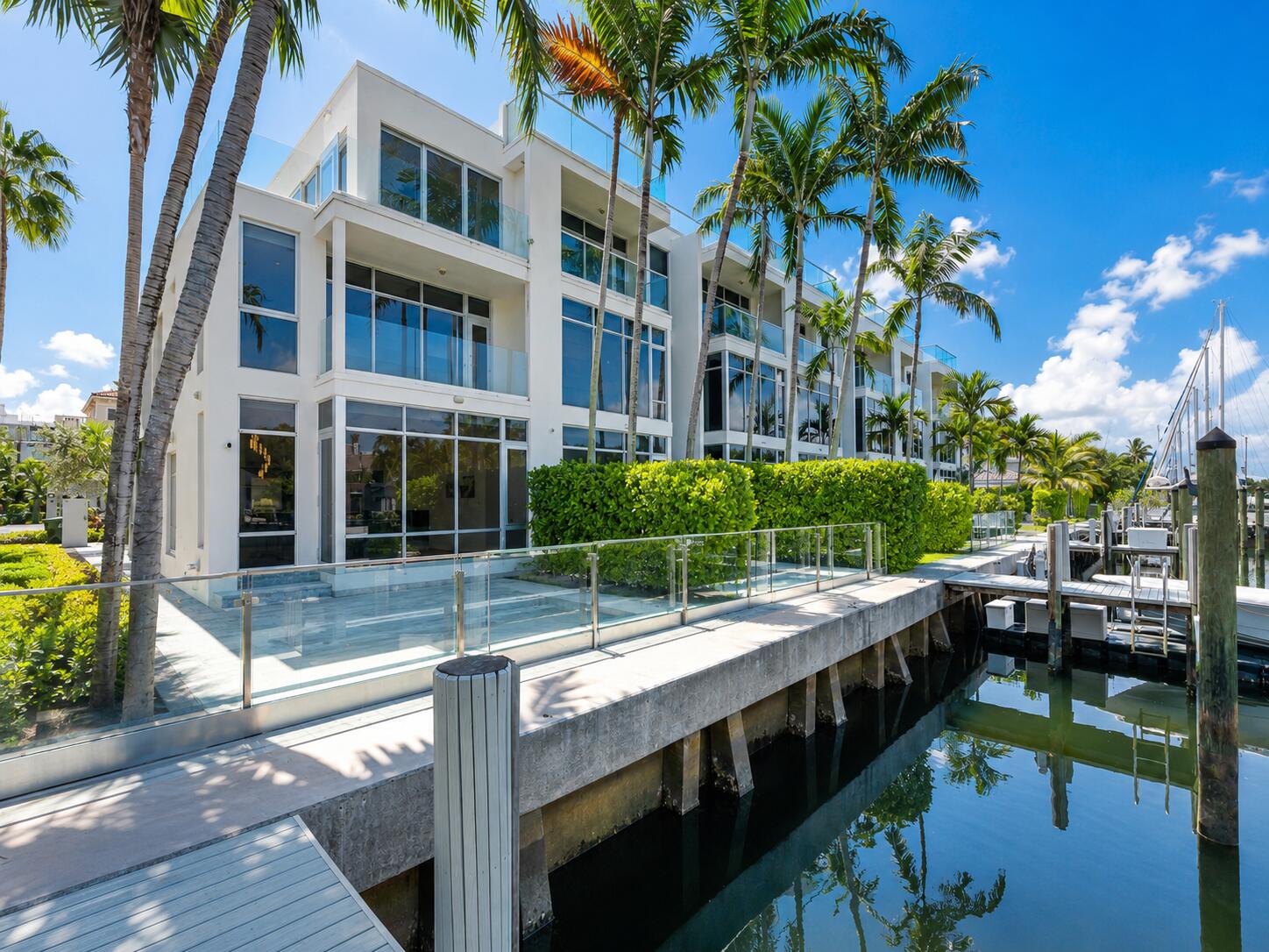 Fort Lauderdale photo 1