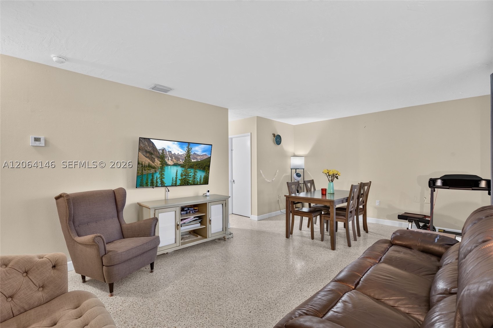 Hialeah photo 4