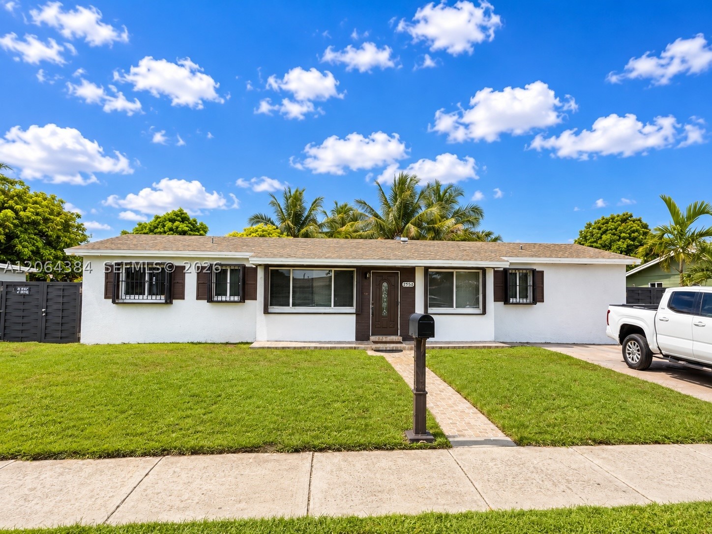Miami Gardens photo 1