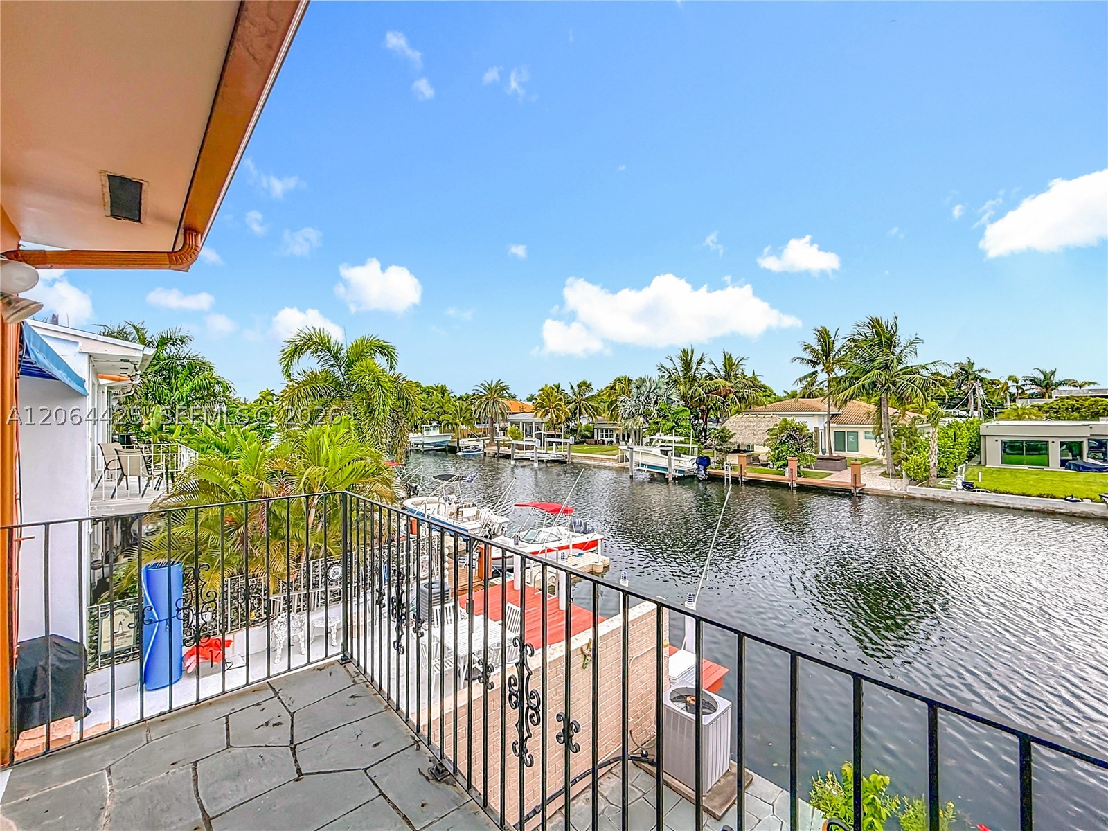 North Miami photo 3