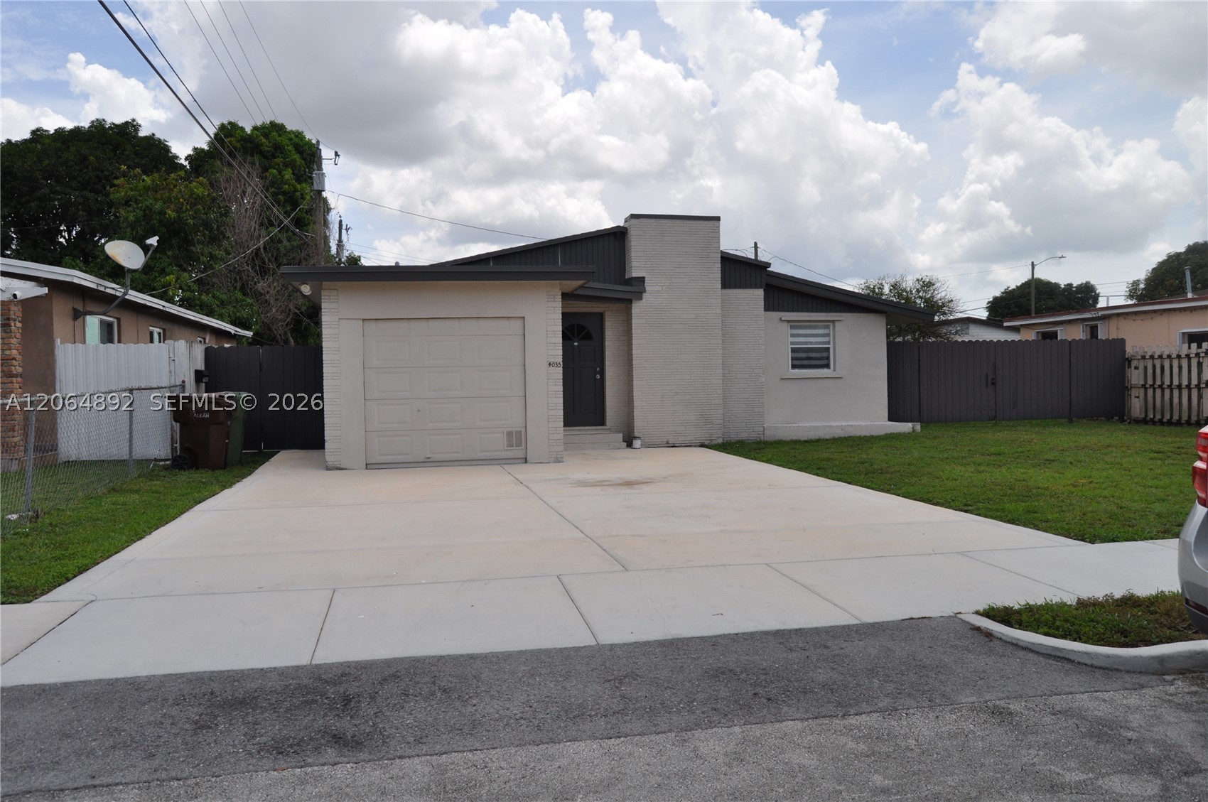 Hialeah photo 2