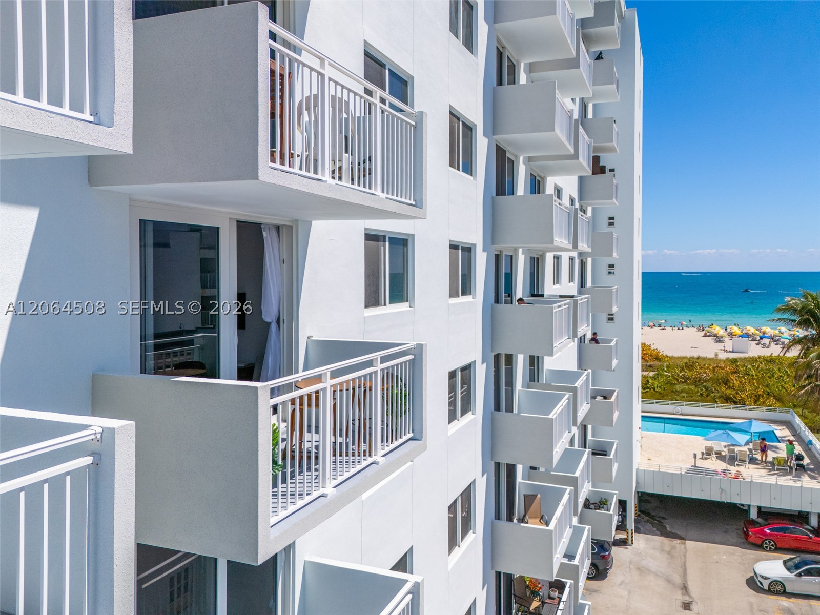 Miami Beach photo 2