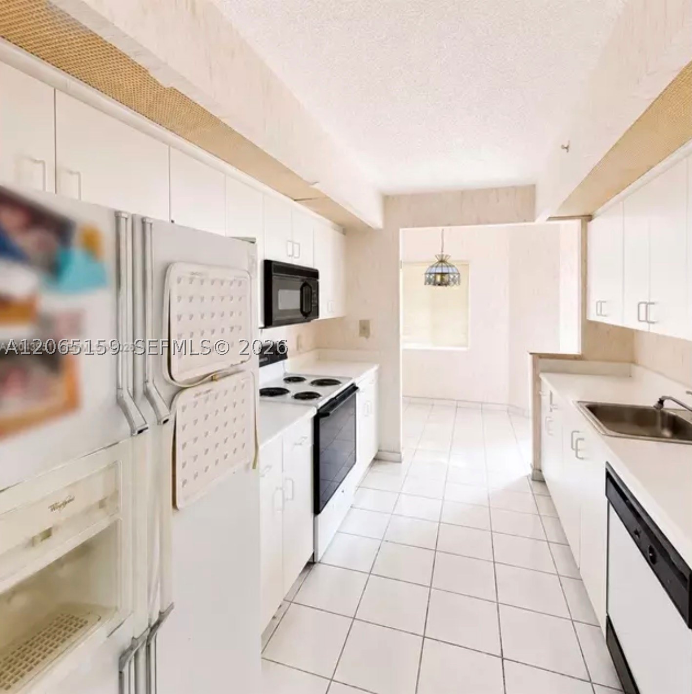 Pembroke Pines photo 1