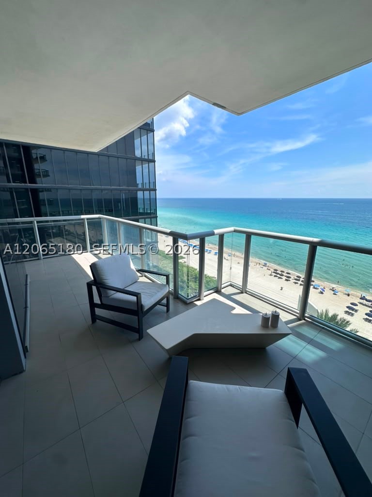 Sunny Isles Beach photo 3