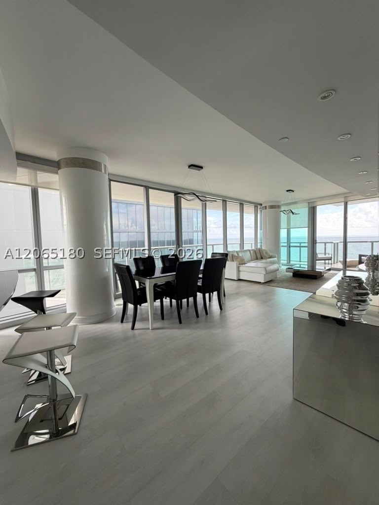 Sunny Isles Beach photo 4