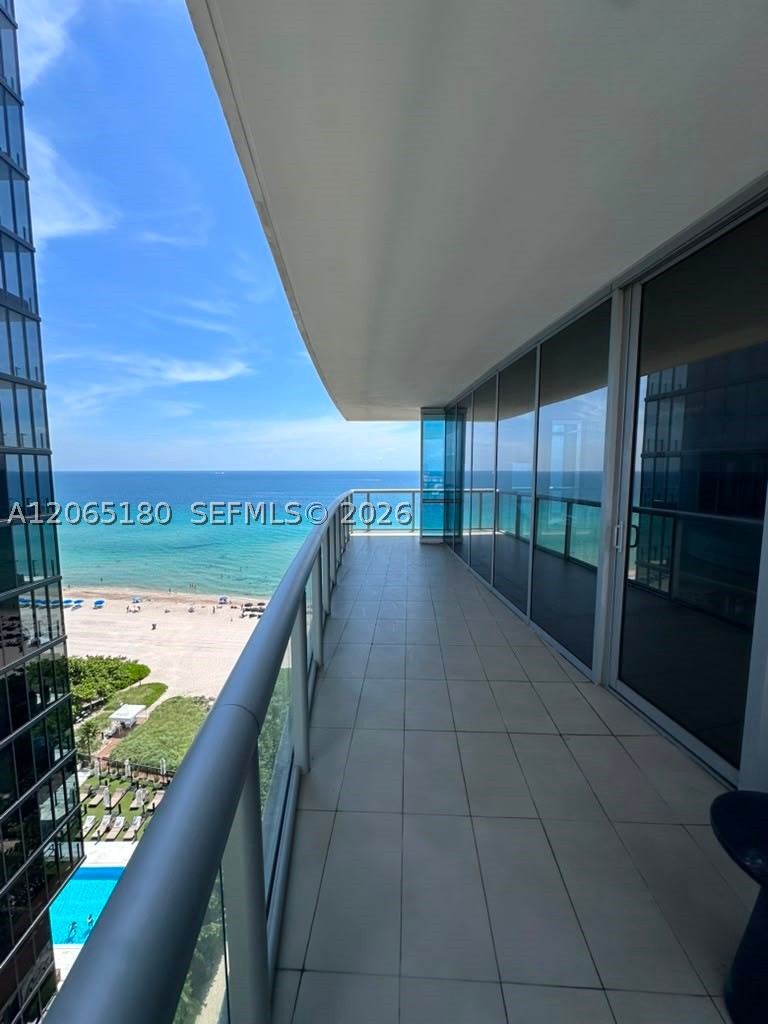 Sunny Isles Beach photo 5