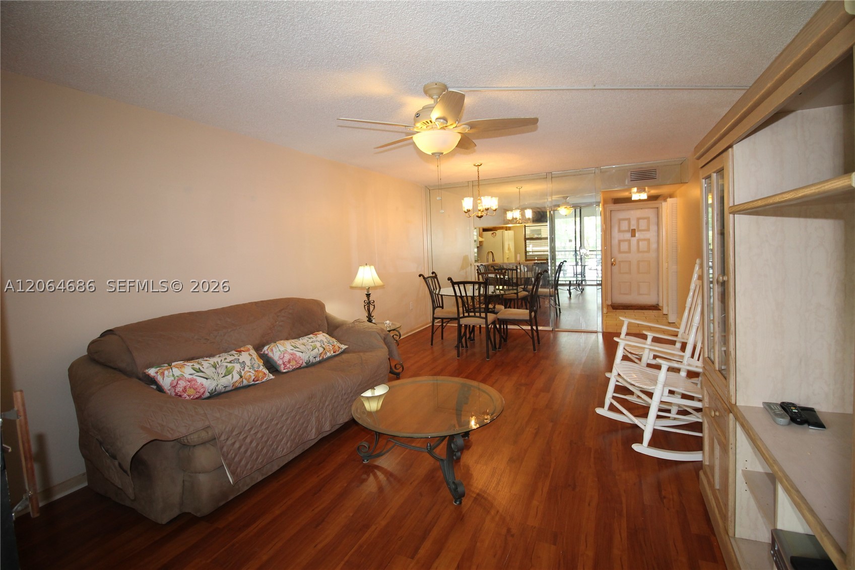 Pembroke Pines photo 2